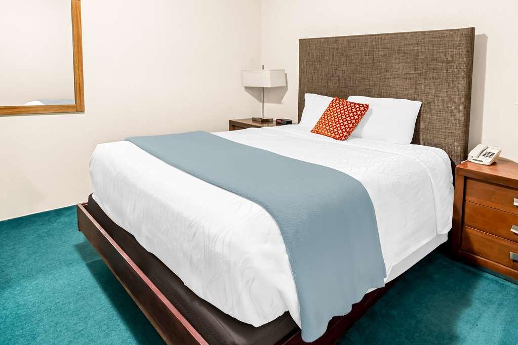 Americas Best Value Inn & Suites - Tahquamenon Country Newberry Camera foto