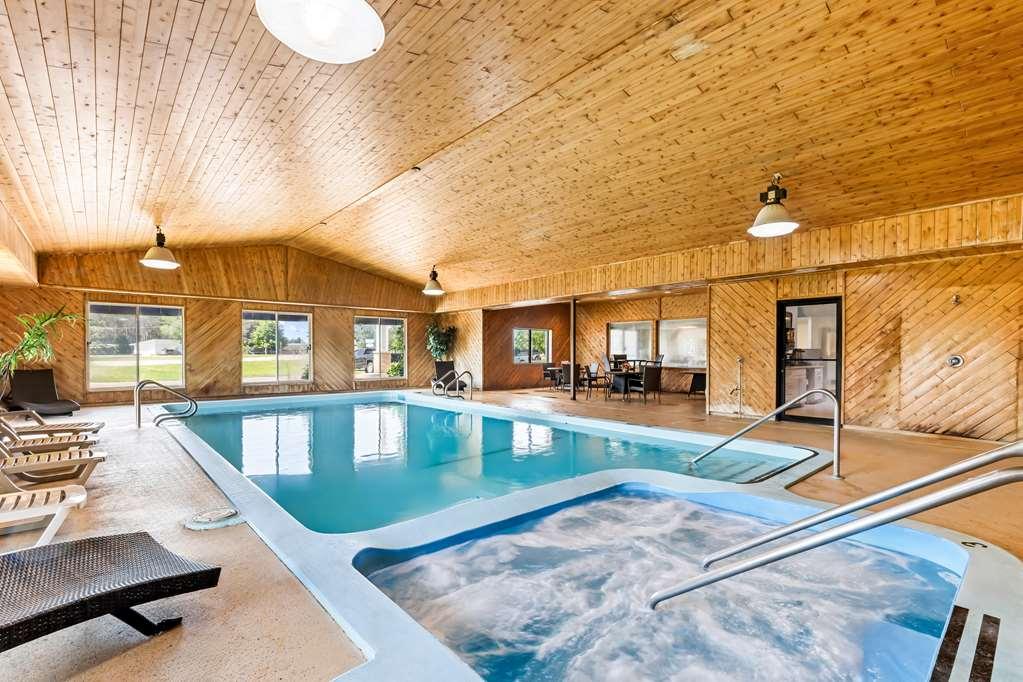 Americas Best Value Inn & Suites - Tahquamenon Country Newberry Servizi foto