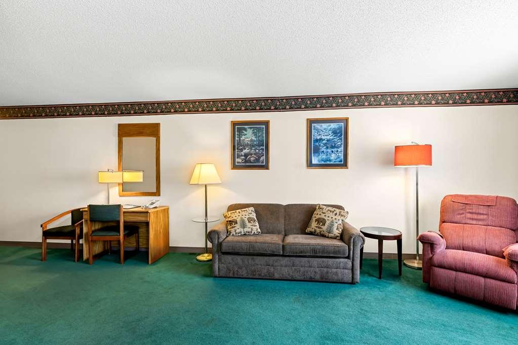 Americas Best Value Inn & Suites - Tahquamenon Country Newberry Camera foto