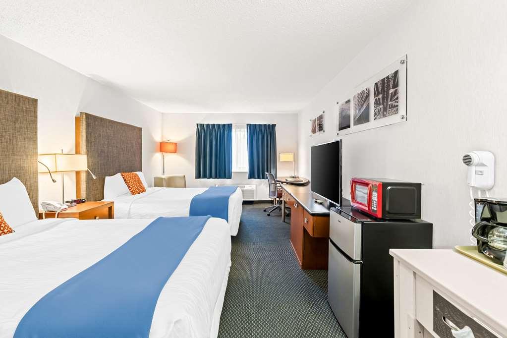 Americas Best Value Inn & Suites - Tahquamenon Country Newberry Camera foto